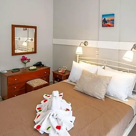 Vassilis Paradise Garden فندق