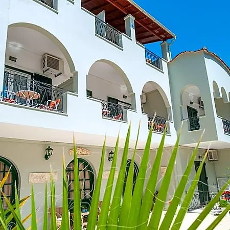Vassilis Paradise Garden